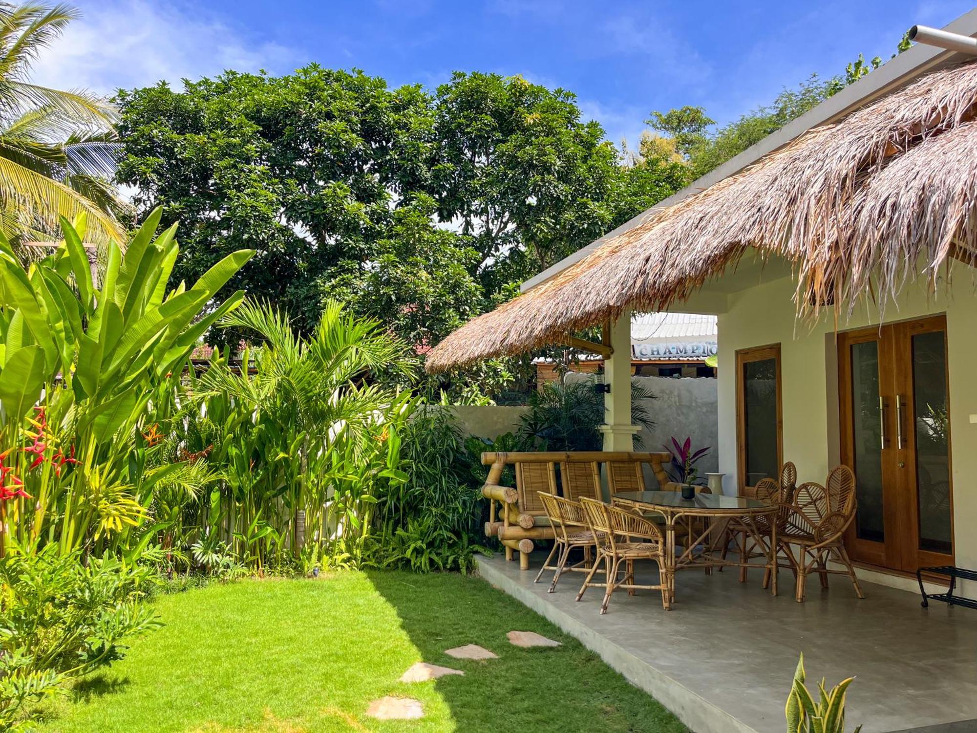 Las Flores Lombok Kuta  Buitenkant foto